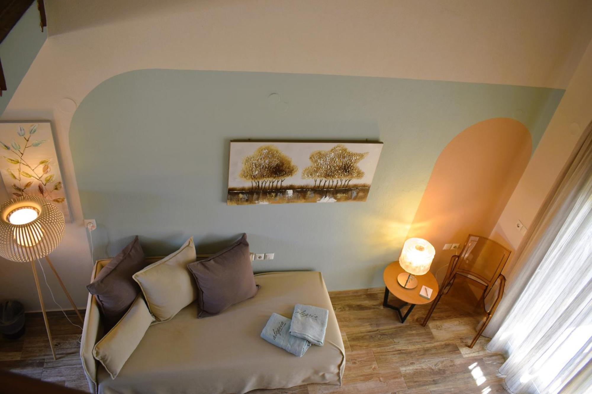 Alegria Suites Nikiti  Dış mekan fotoğraf