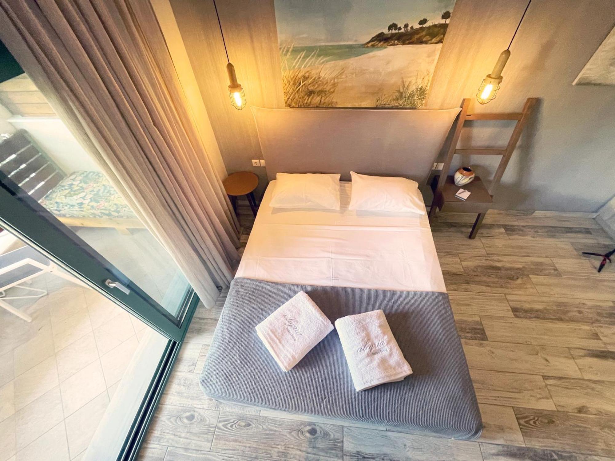 Alegria Suites Nikiti  Dış mekan fotoğraf